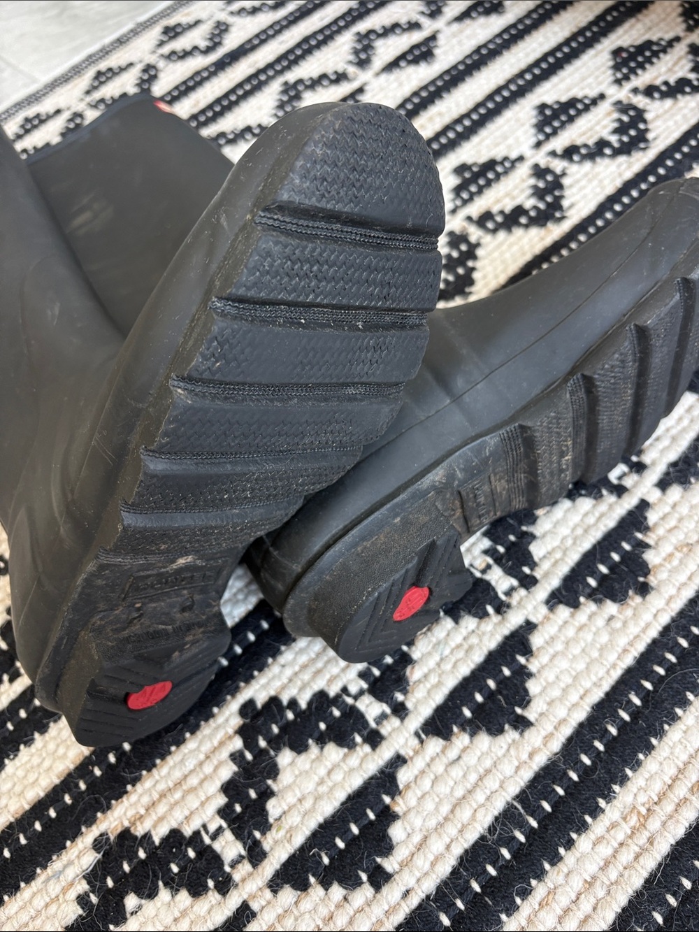 Hunter Tall Matte Black Women's Rain Boots - Picture 7 of 8